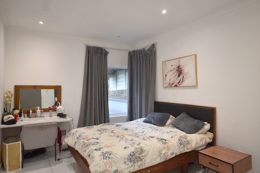 2 Bedroom Property for Sale in Kenridge Western Cape